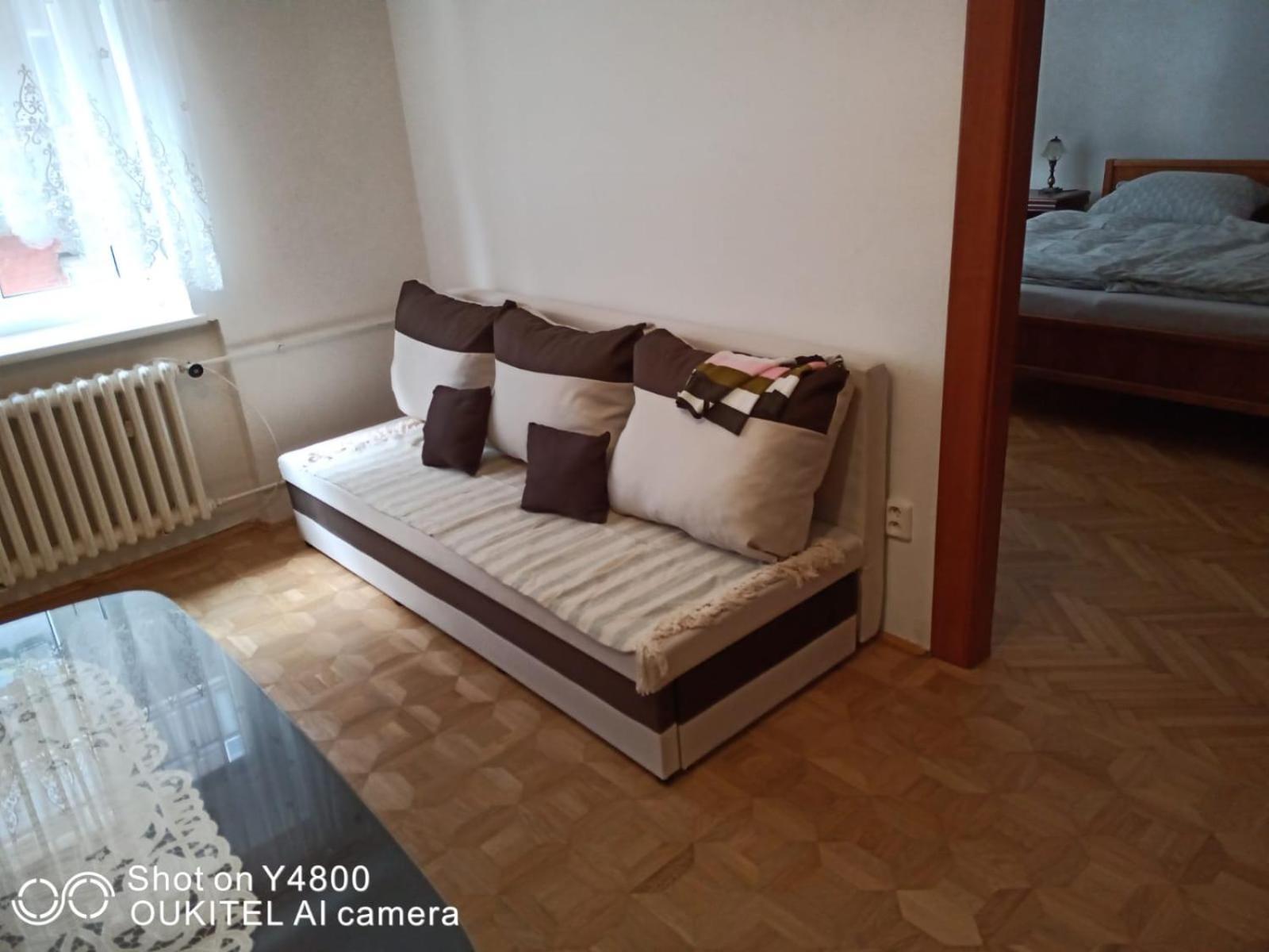 Byt - Apartman - Robotnicka Bratislava Extérieur photo